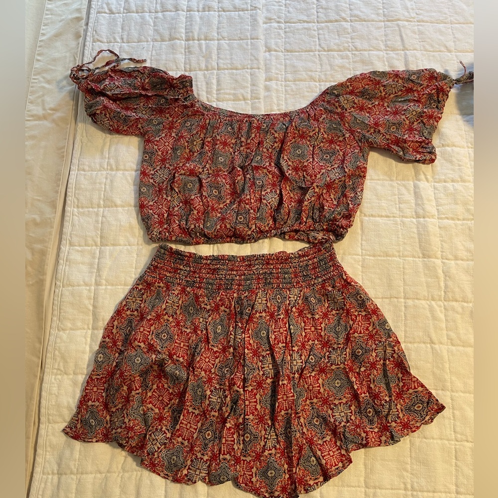 Free People Set - Picture 2 of 4